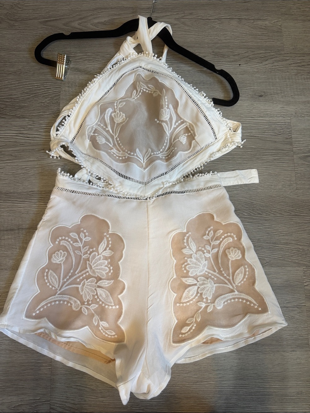 Forever 21 Women's Embroidered Halter Romper in Cream size small